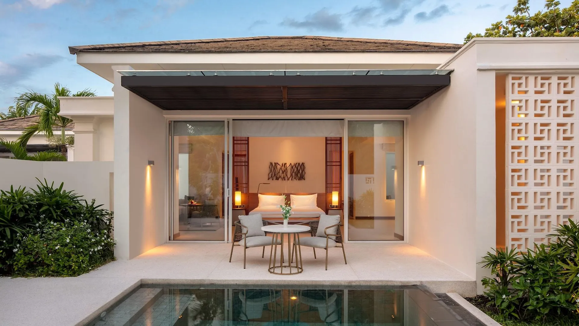 Hotel Azerai Ke Ga Bay 5*,
