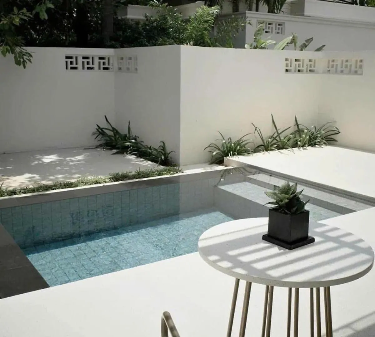 Rezort Hotel Azerai Ke Ga Bay