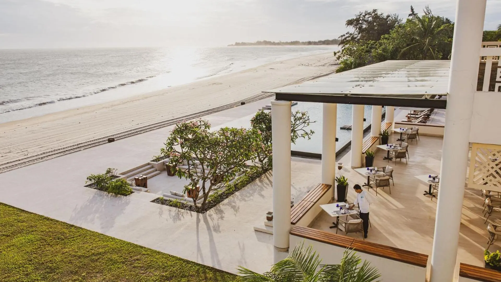 Hotel Azerai Ke Ga Bay 5*,  Vietnam